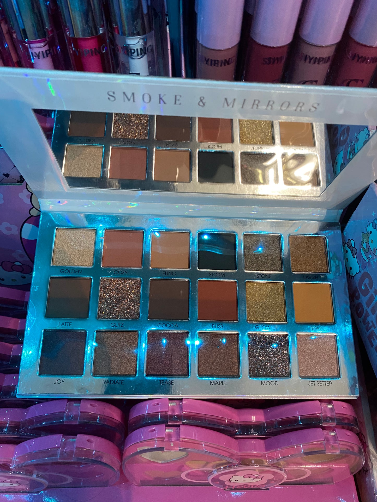 18-color eyeshadow palette