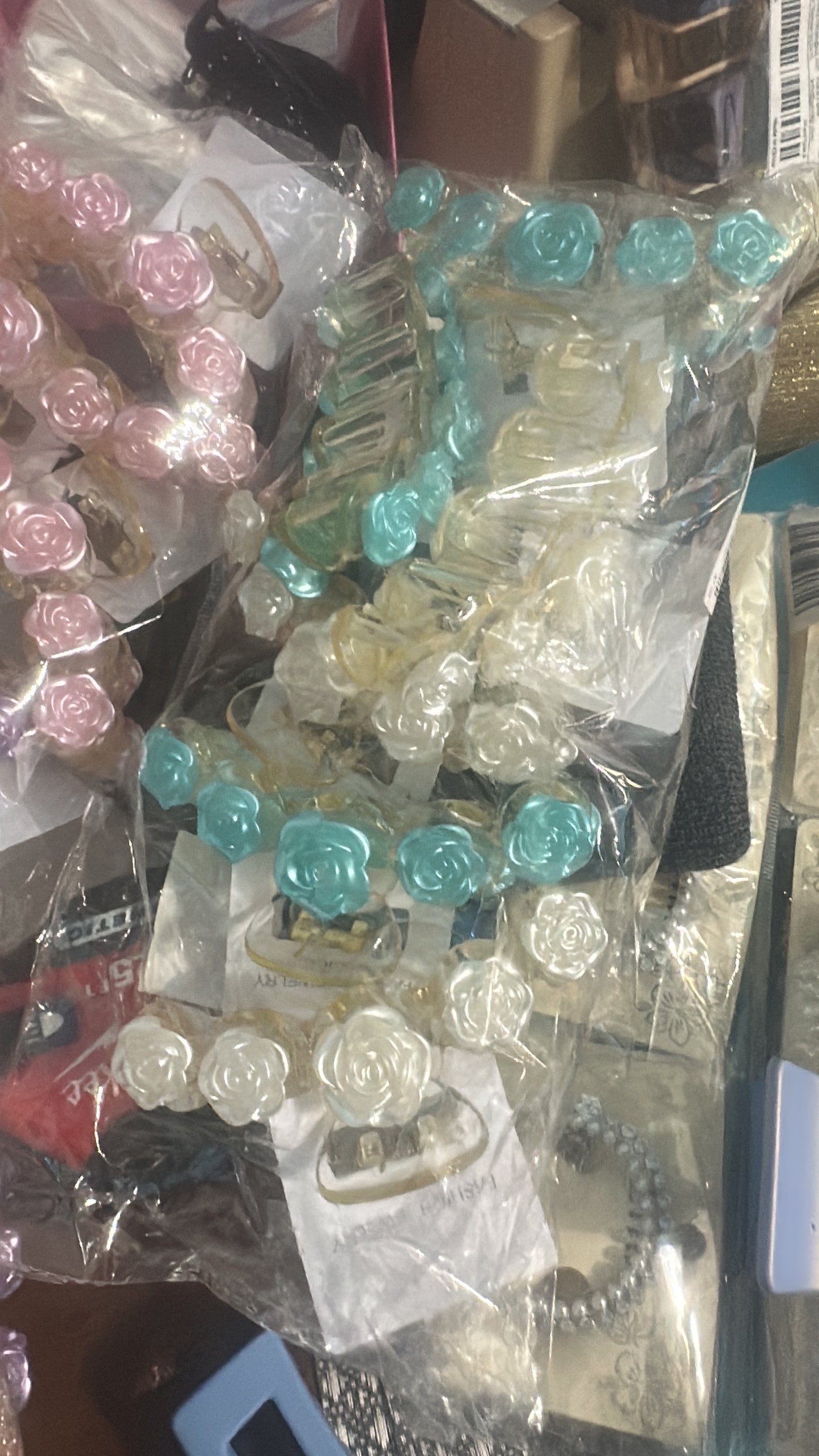 Hair Clips 12(pcs)