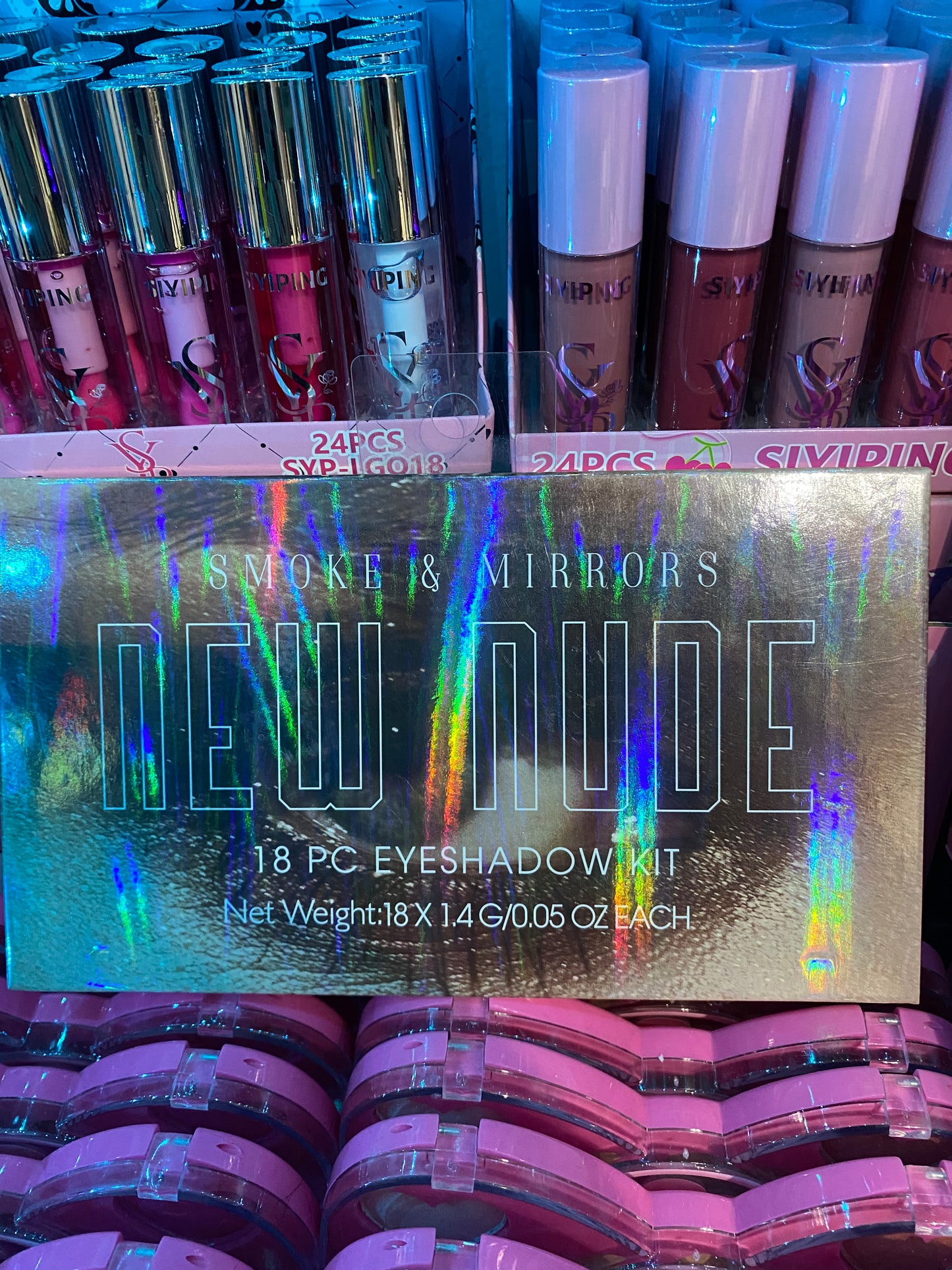 18-color eyeshadow palette