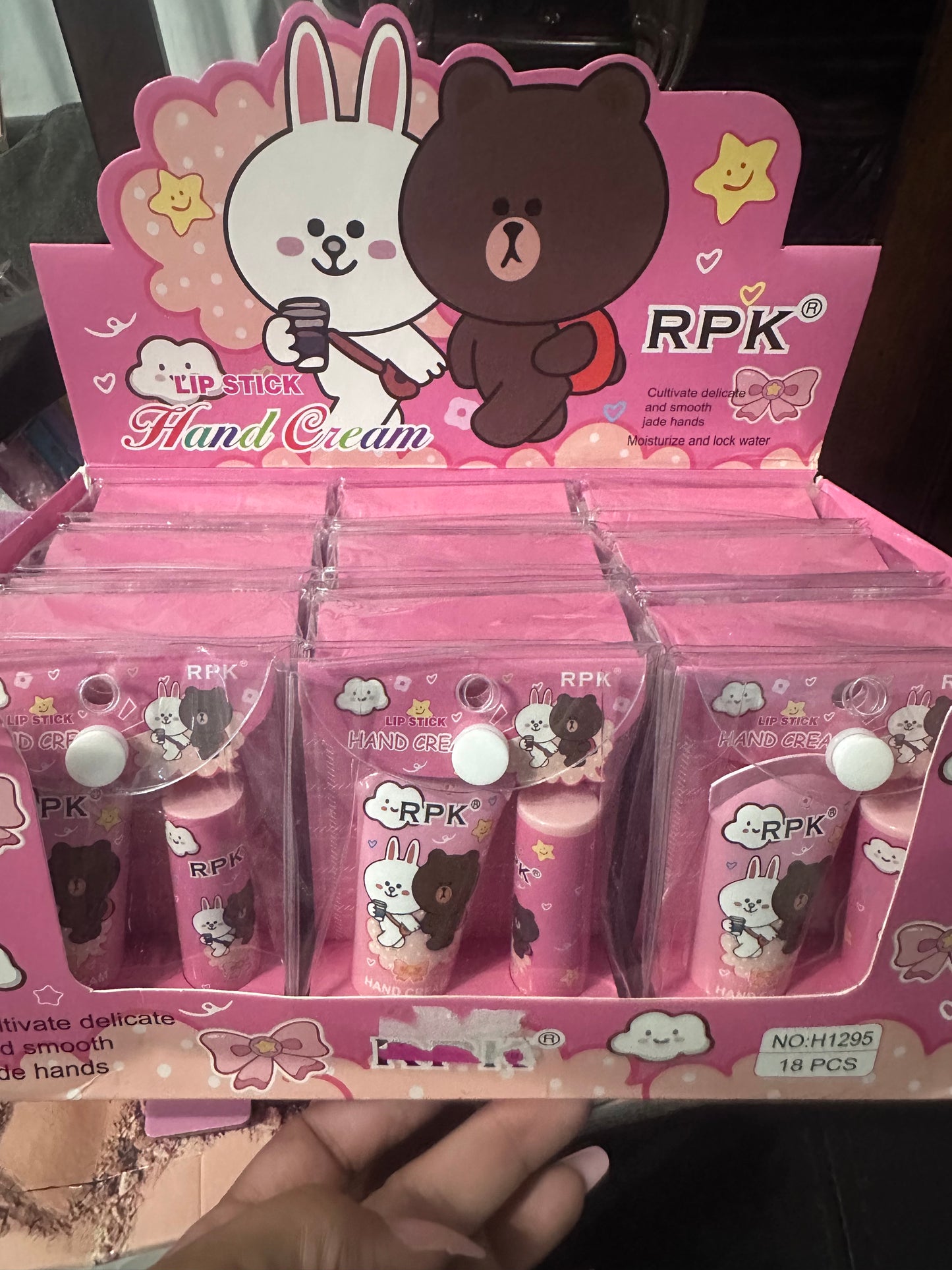 Lip stick and cream 18(pcs)