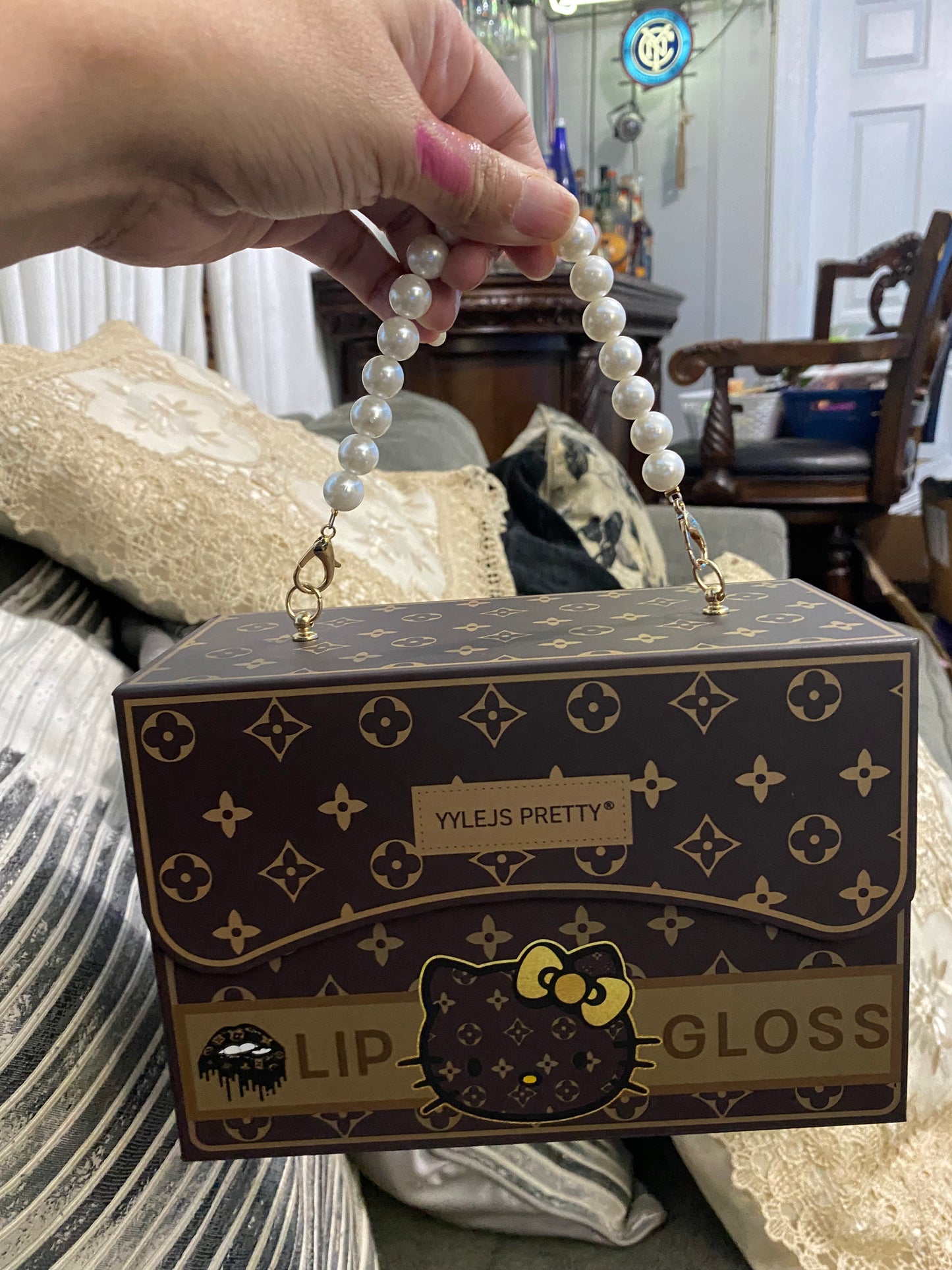 Hello Kitty lip gloss Gif set 24(pcs)