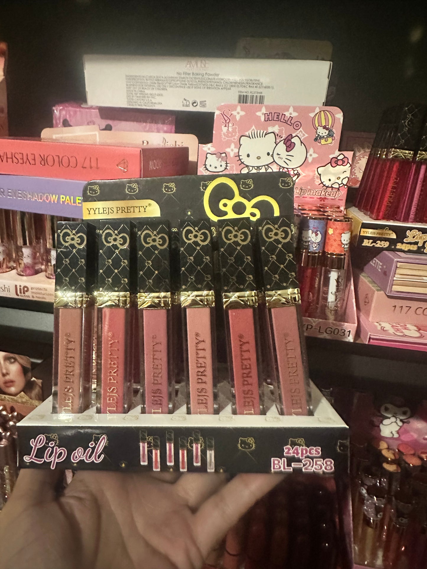 Matte lipstick 24 (pcs)