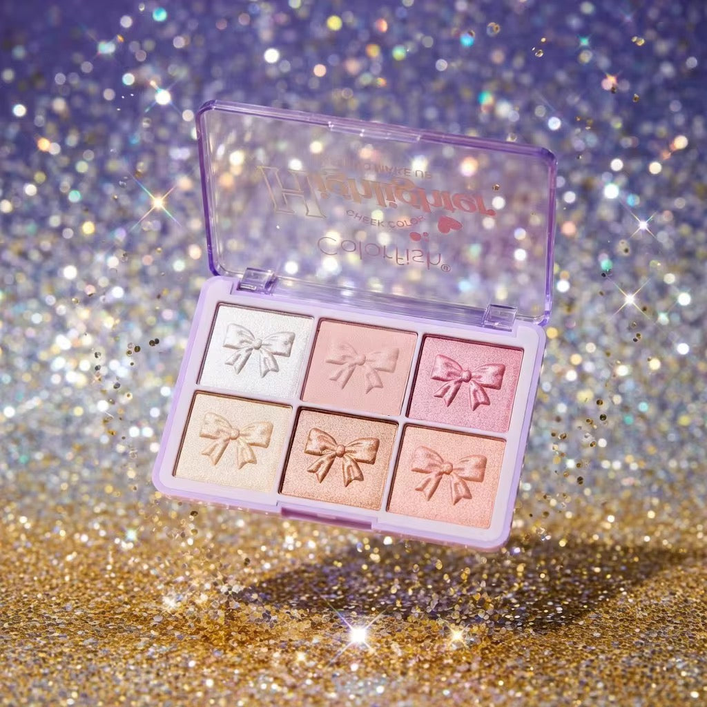 Highlighter palette with 12 pieces and comes with 6 colors
