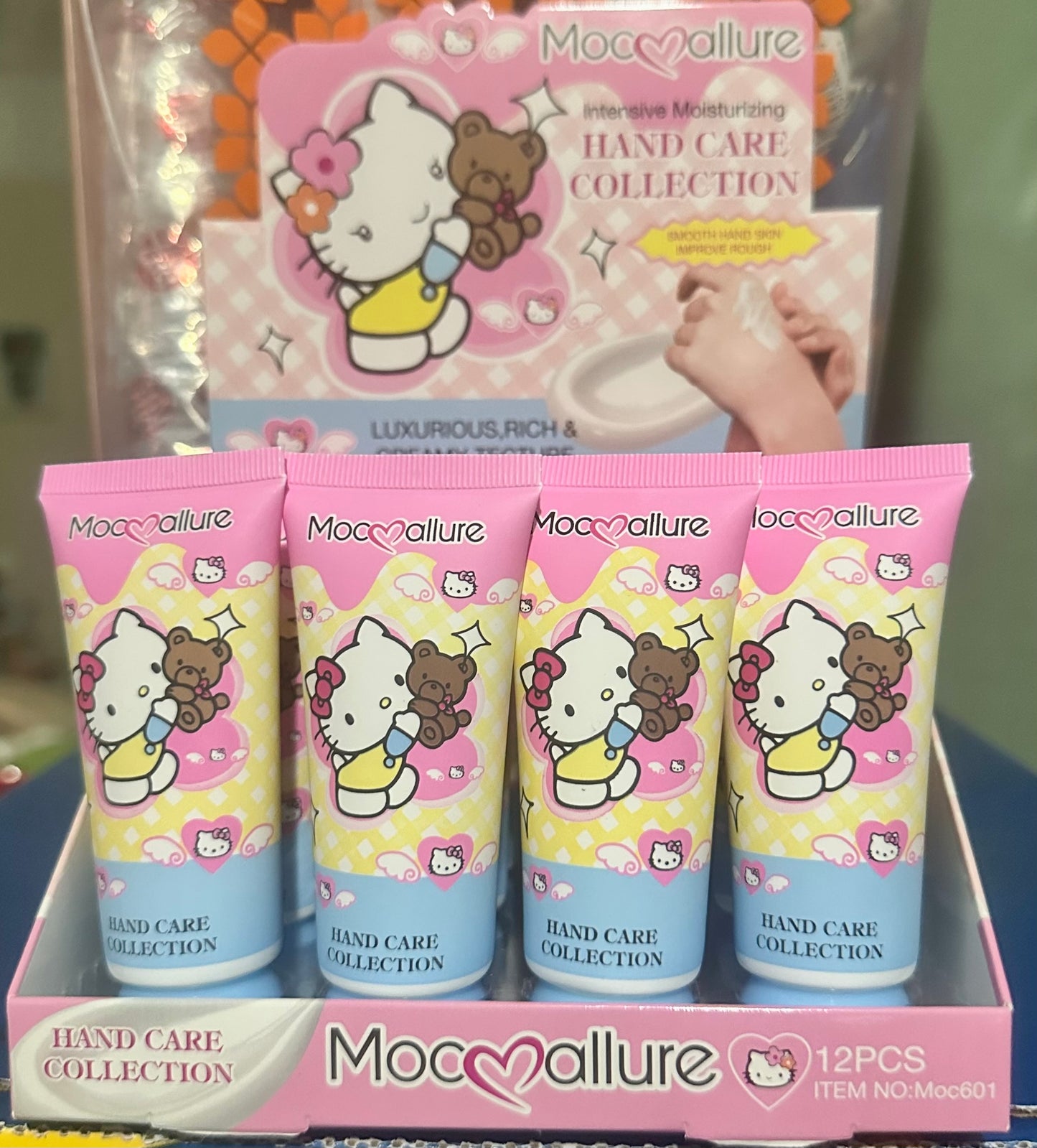 Hello kitty hand cream (12 pcs)